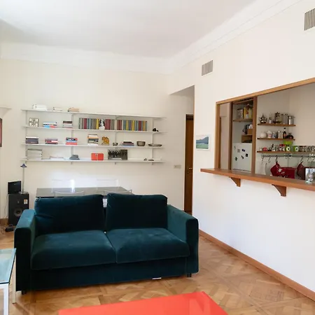 Casa Deledda * Рим